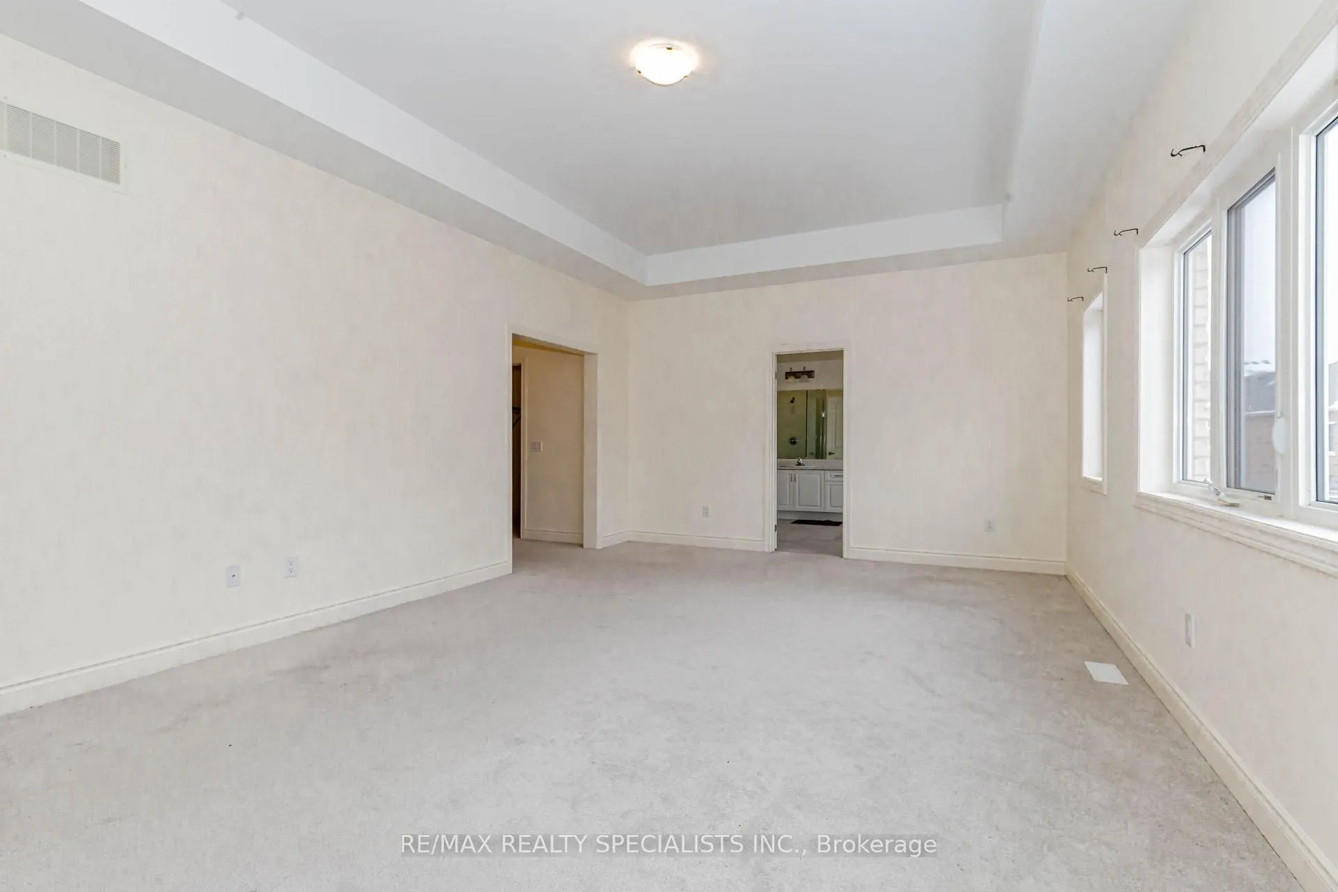 Photo 24 of Unit Upper, 74 Clockwork Drive, Brampton, Northwest Brampton — HOMEH