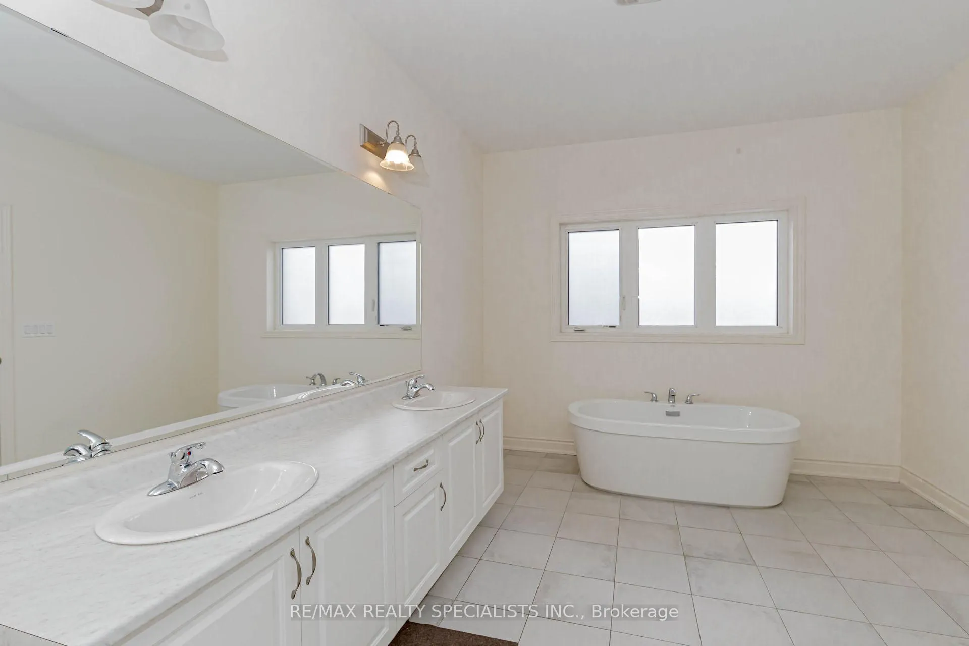 Photo 28 of Unit Upper, 74 Clockwork Drive, Brampton, Northwest Brampton — HOMEH