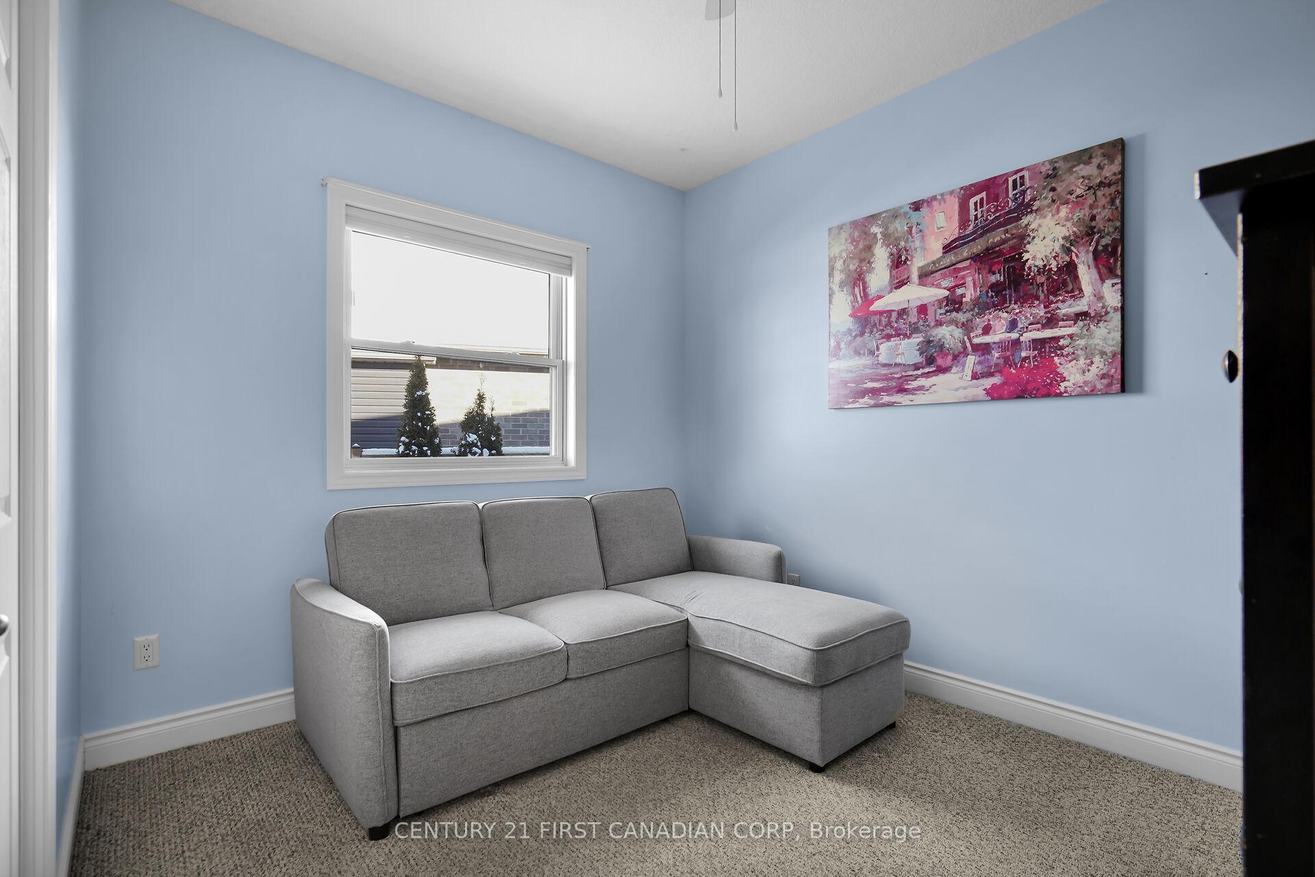 Photo 6 of 30 Hedges Court, St. Thomas — HOMEH