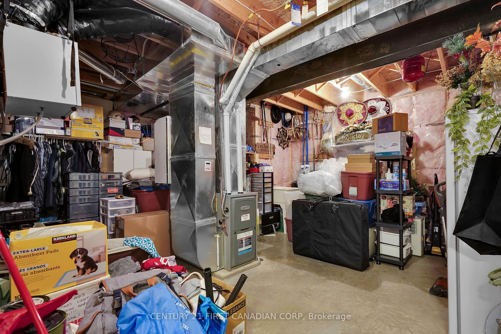 Photo 10 of 30 Hedges Court, St. Thomas — HOMEH