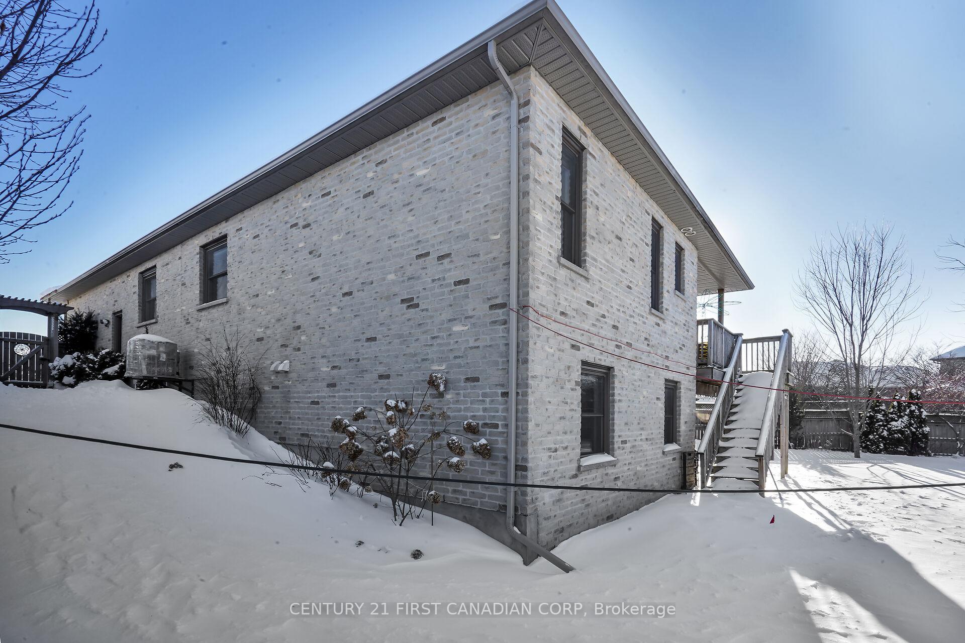 Photo 18 of 30 Hedges Court, St. Thomas — HOMEH