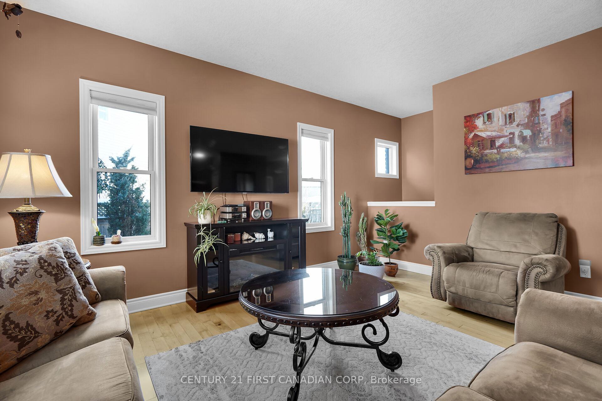 Photo 37 of 30 Hedges Court, St. Thomas — HOMEH