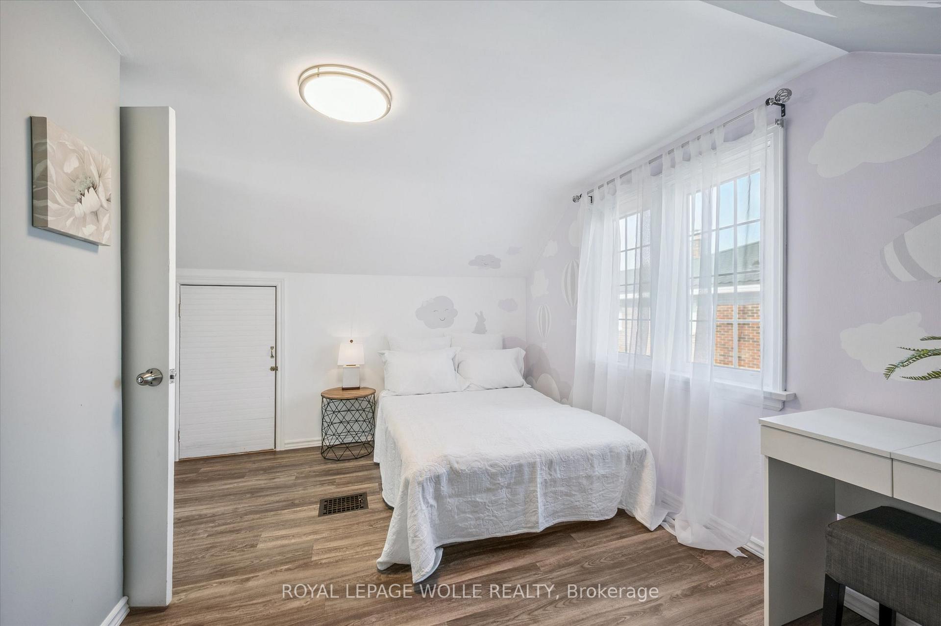 Photo 26 of 380 Dundas Street S, Cambridge — HOMEH
