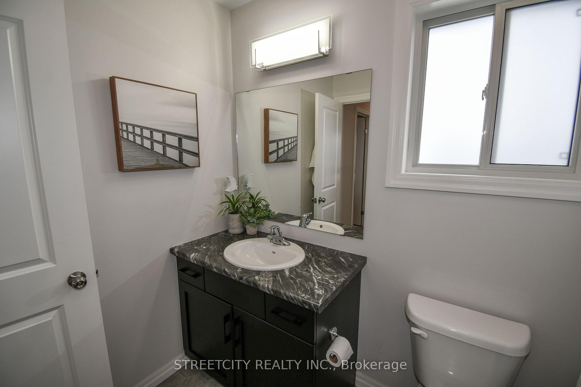 Photo 30 of 4 Fox Hollow Court, St. Thomas — HOMEH