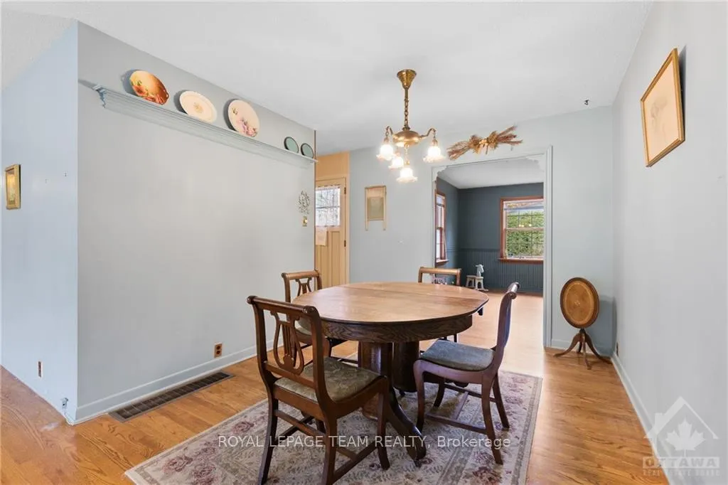 Photo 16 of 21 Higwood Drive, Ottawa, City View/Skyline/Fisher Heights/Parkwood Hills — HOMEH