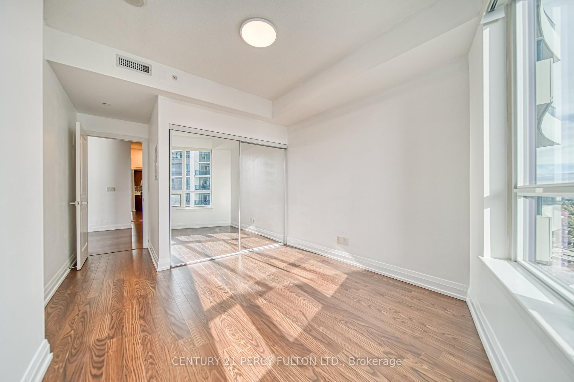 Photo 20 of Unit 2115, 7171 Yonge Street, Markham, Grandview — HOMEH