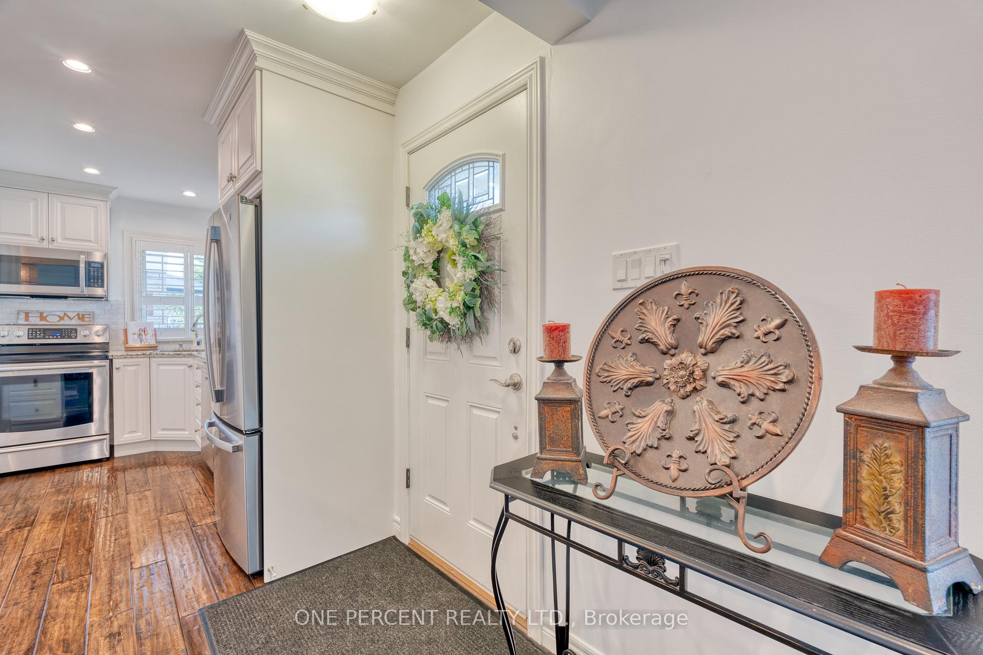 Photo 8 of 27 Hoover Crescent, Hamilton, Balfour — HOMEH