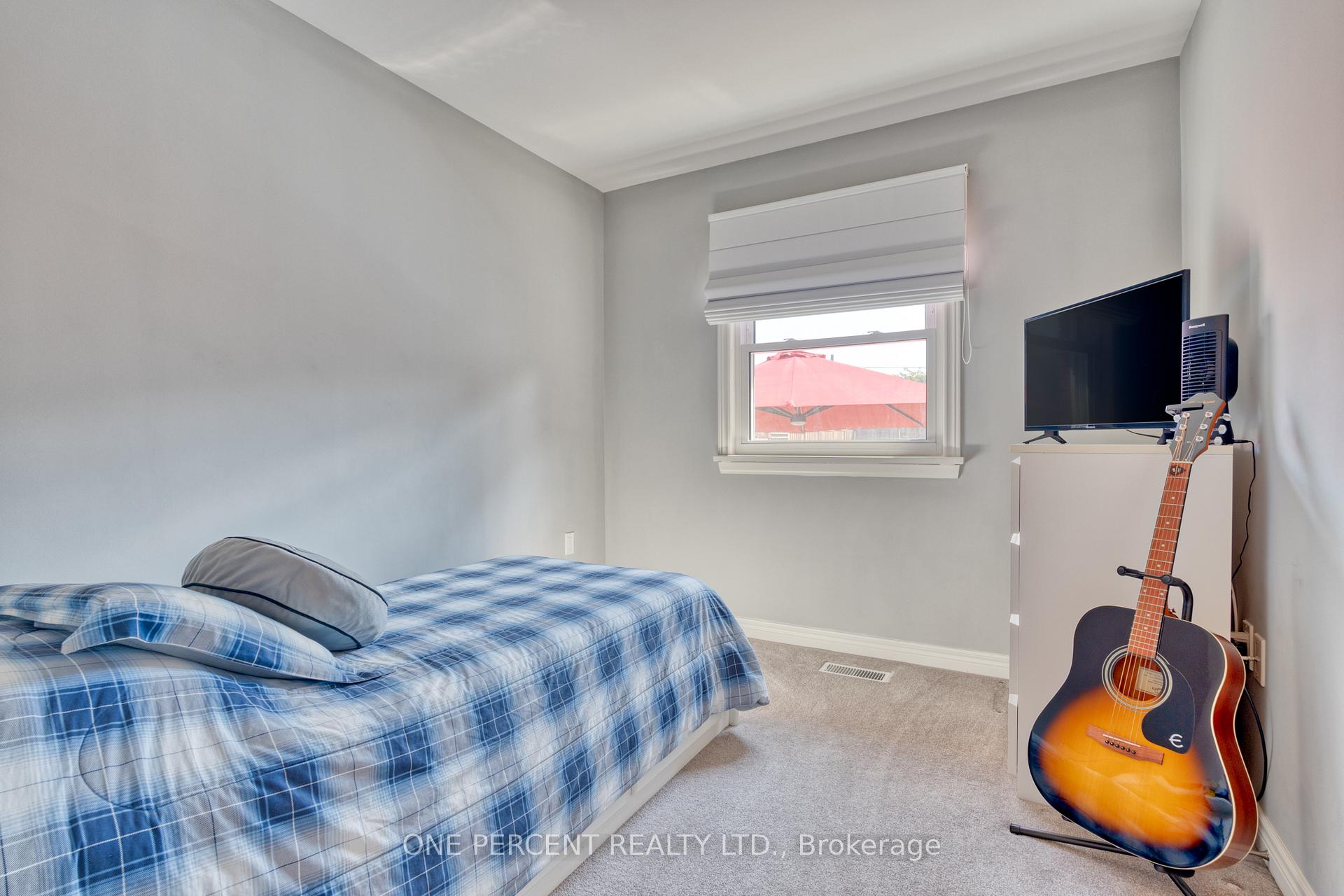 Photo 20 of 27 Hoover Crescent, Hamilton, Balfour — HOMEH
