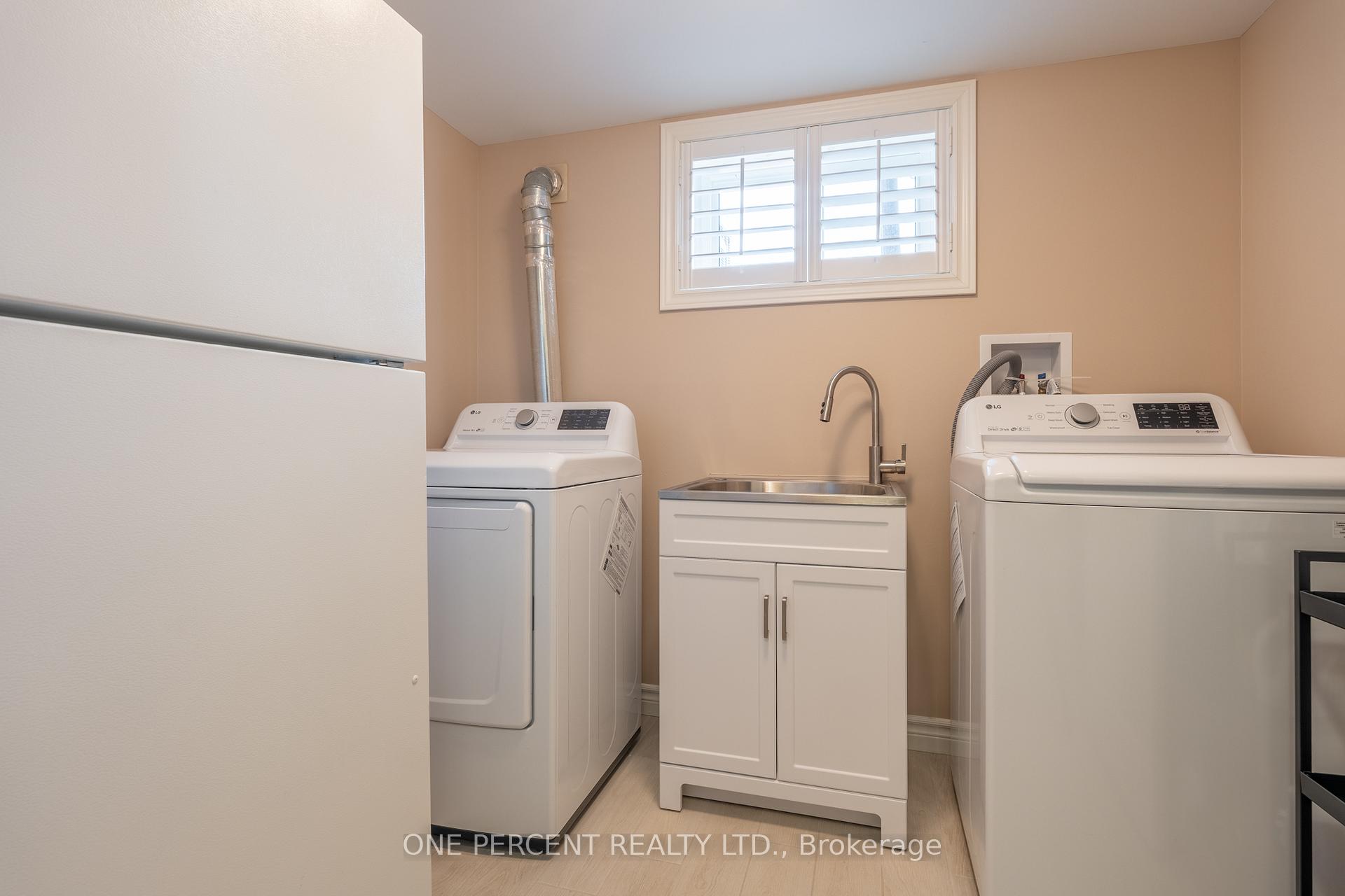 Photo 30 of 27 Hoover Crescent, Hamilton, Balfour — HOMEH