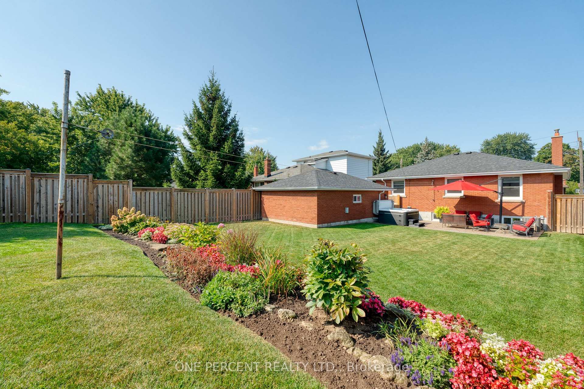 Photo 34 of 27 Hoover Crescent, Hamilton, Balfour — HOMEH