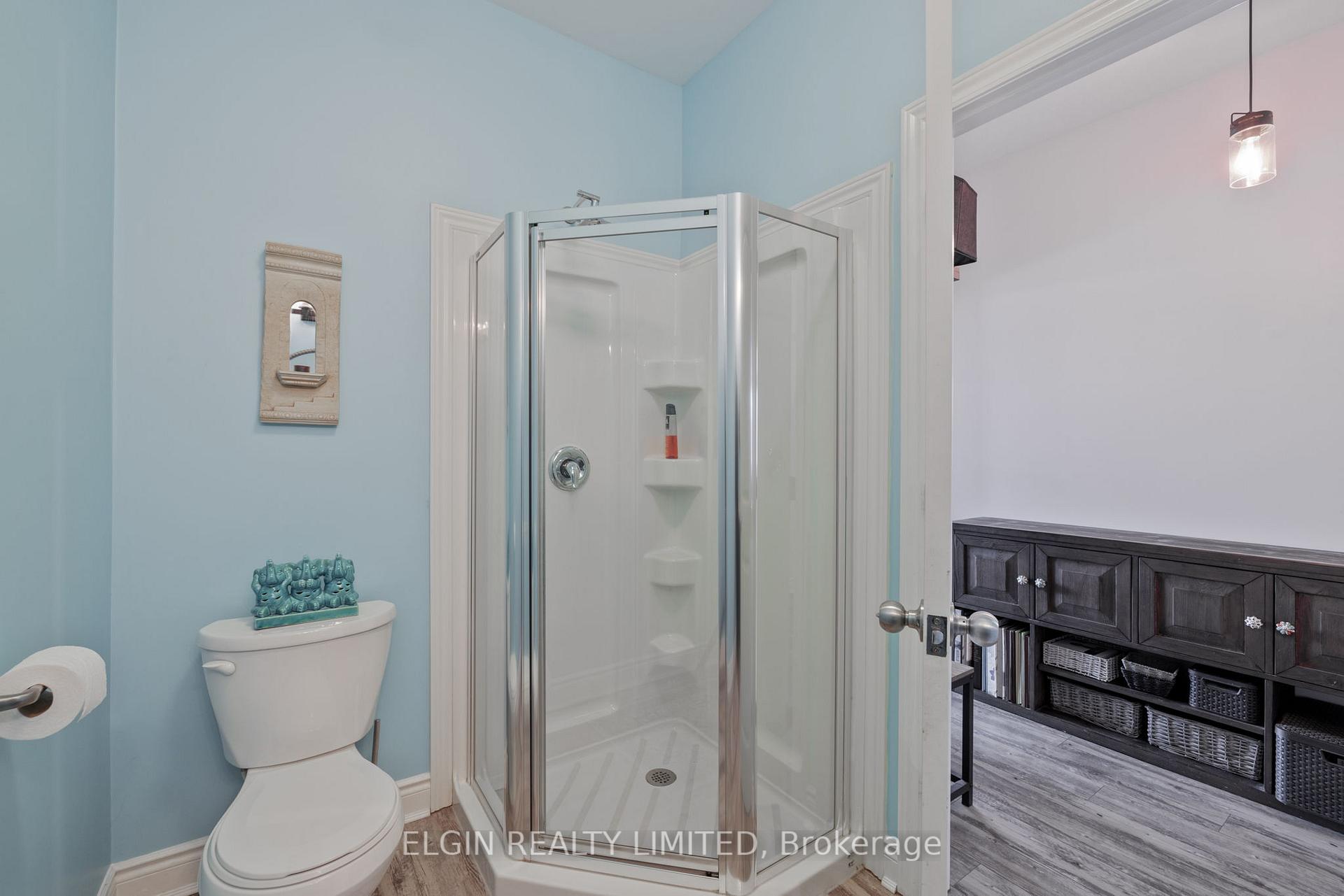 Photo 13 of 38 Ashberry Place, St. Thomas — HOMEH