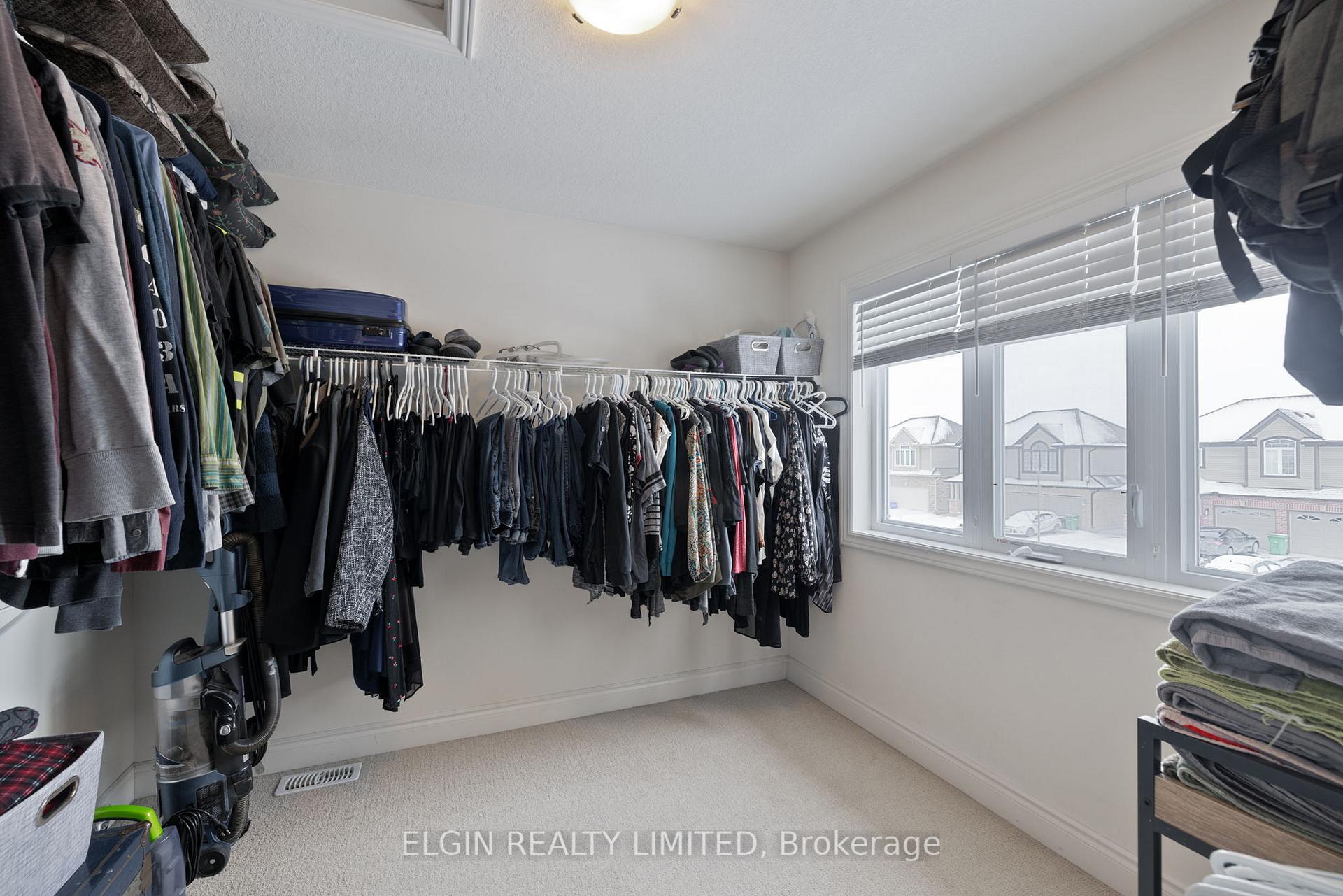 Photo 16 of 38 Ashberry Place, St. Thomas — HOMEH