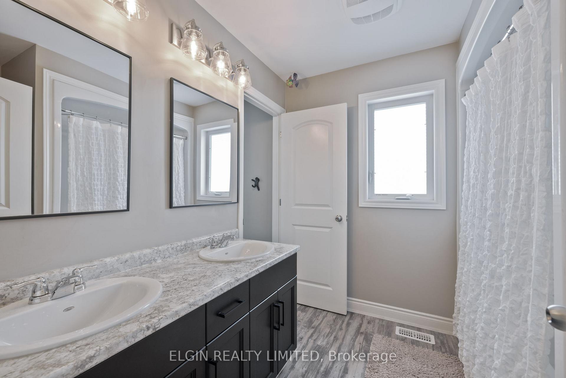 Photo 22 of 38 Ashberry Place, St. Thomas — HOMEH