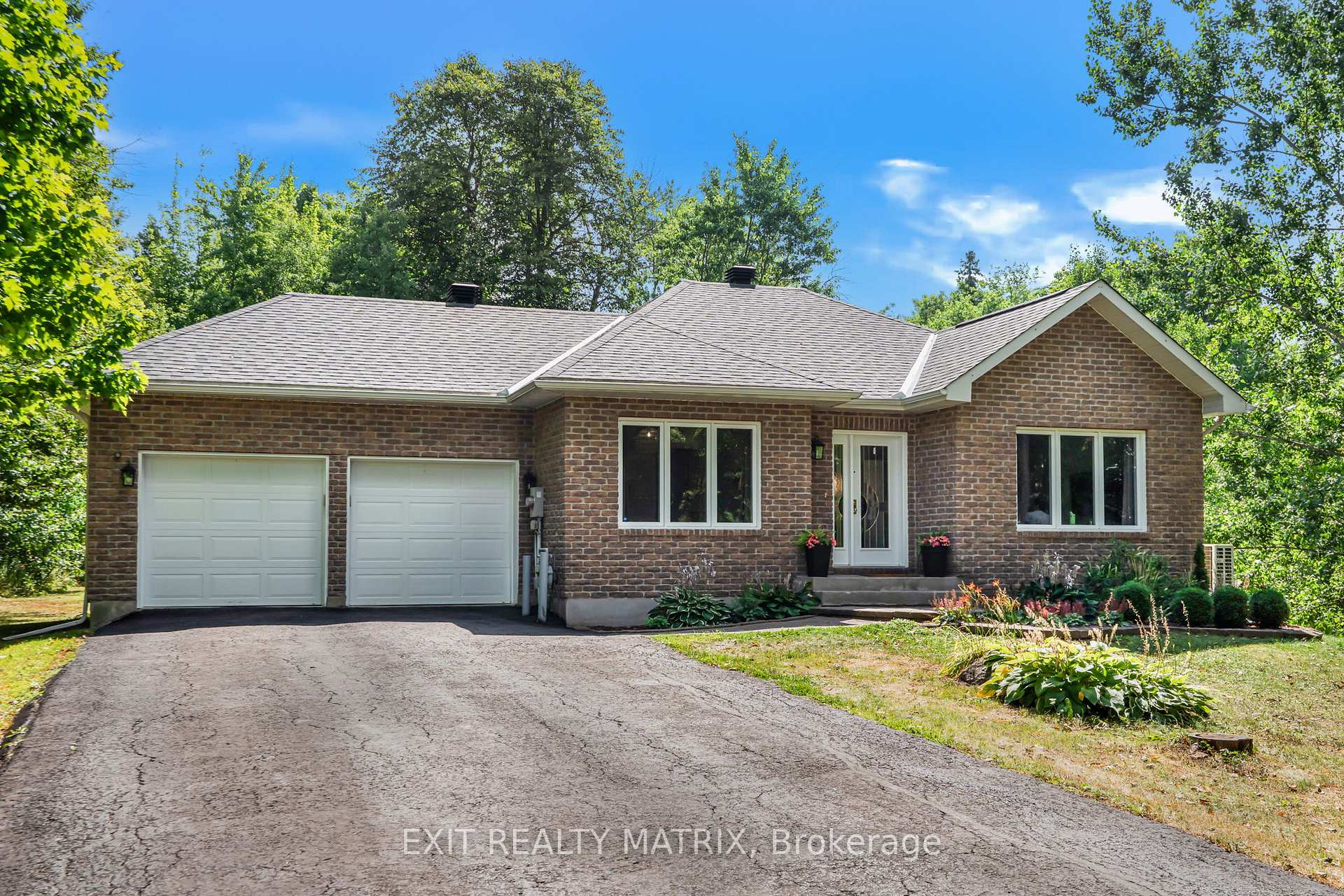 Photo 6 of 620 Du Parc Road, Champlain, L'Orignal — HOMEH