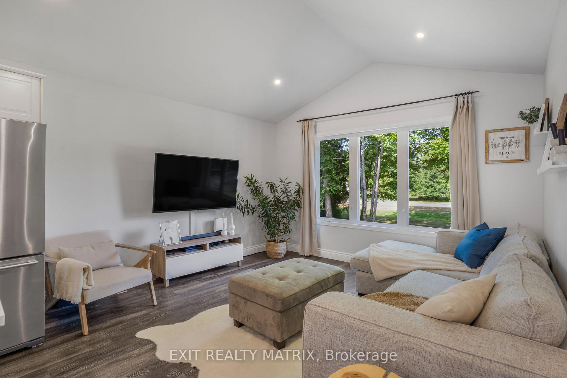 Photo 3 of 620 Du Parc Road, Champlain, L'Orignal — HOMEH