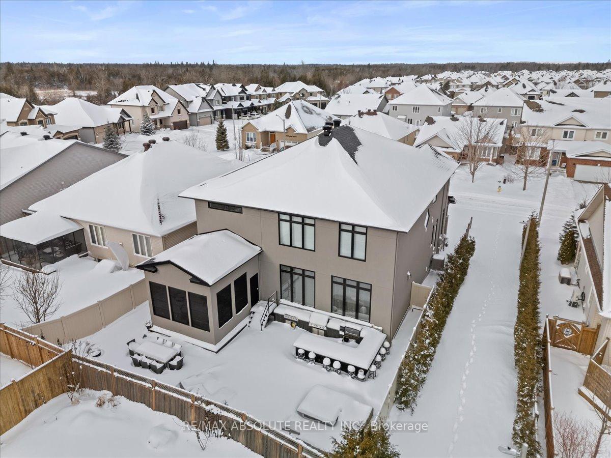 Photo 2 of 838 Rockson Crescent, Ottawa, Stittsville (South) — HOMEH