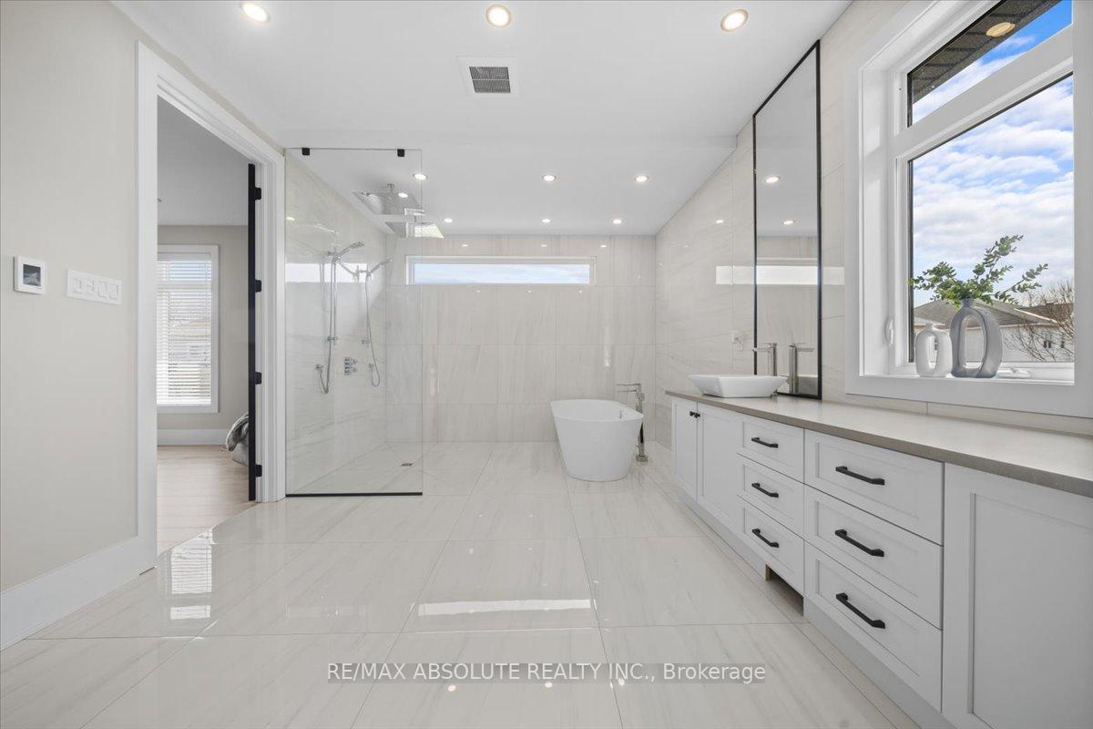Photo 32 of 838 Rockson Crescent, Ottawa, Stittsville (South) — HOMEH