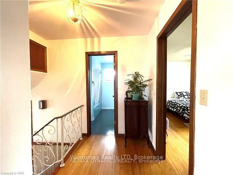 Photo 3 of 56 Ted Street, St. Catharines, Fairview — HOMEH