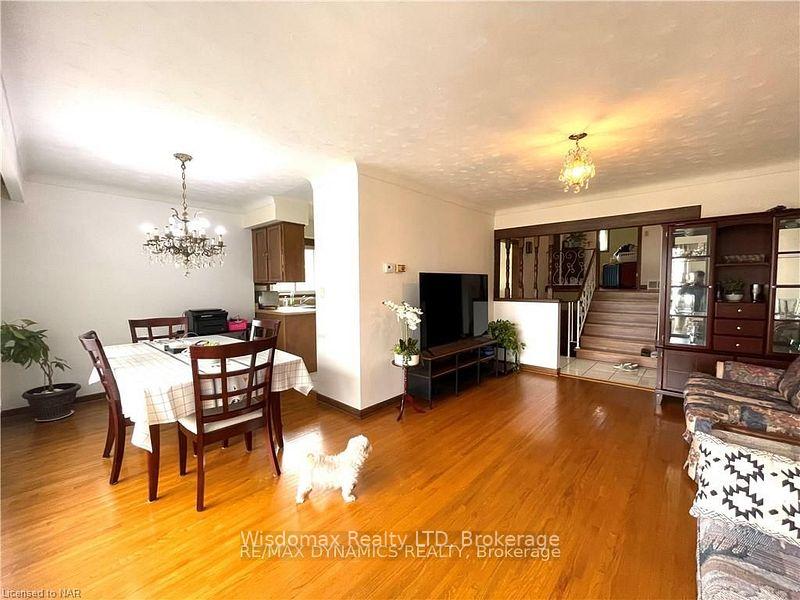 Photo 11 of 56 Ted Street, St. Catharines, Fairview — HOMEH