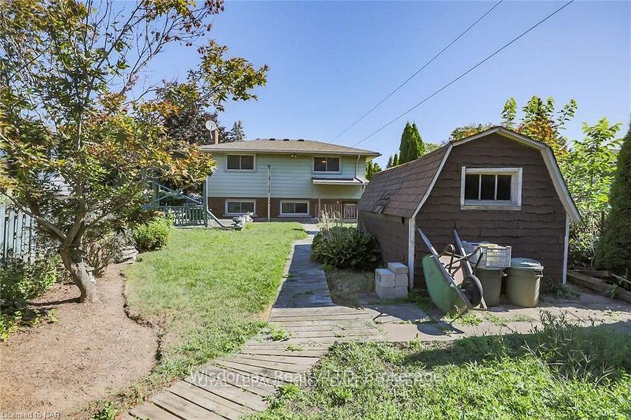 Photo 18 of 56 Ted Street, St. Catharines, Fairview — HOMEH