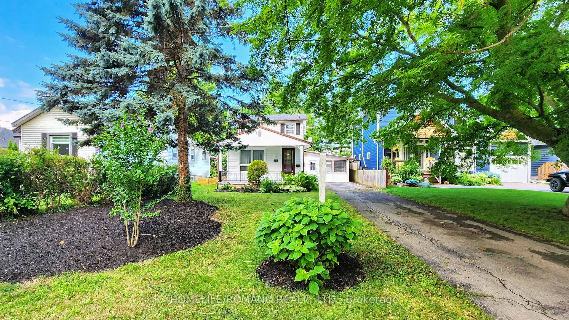 Front of 88 Bayview Drive