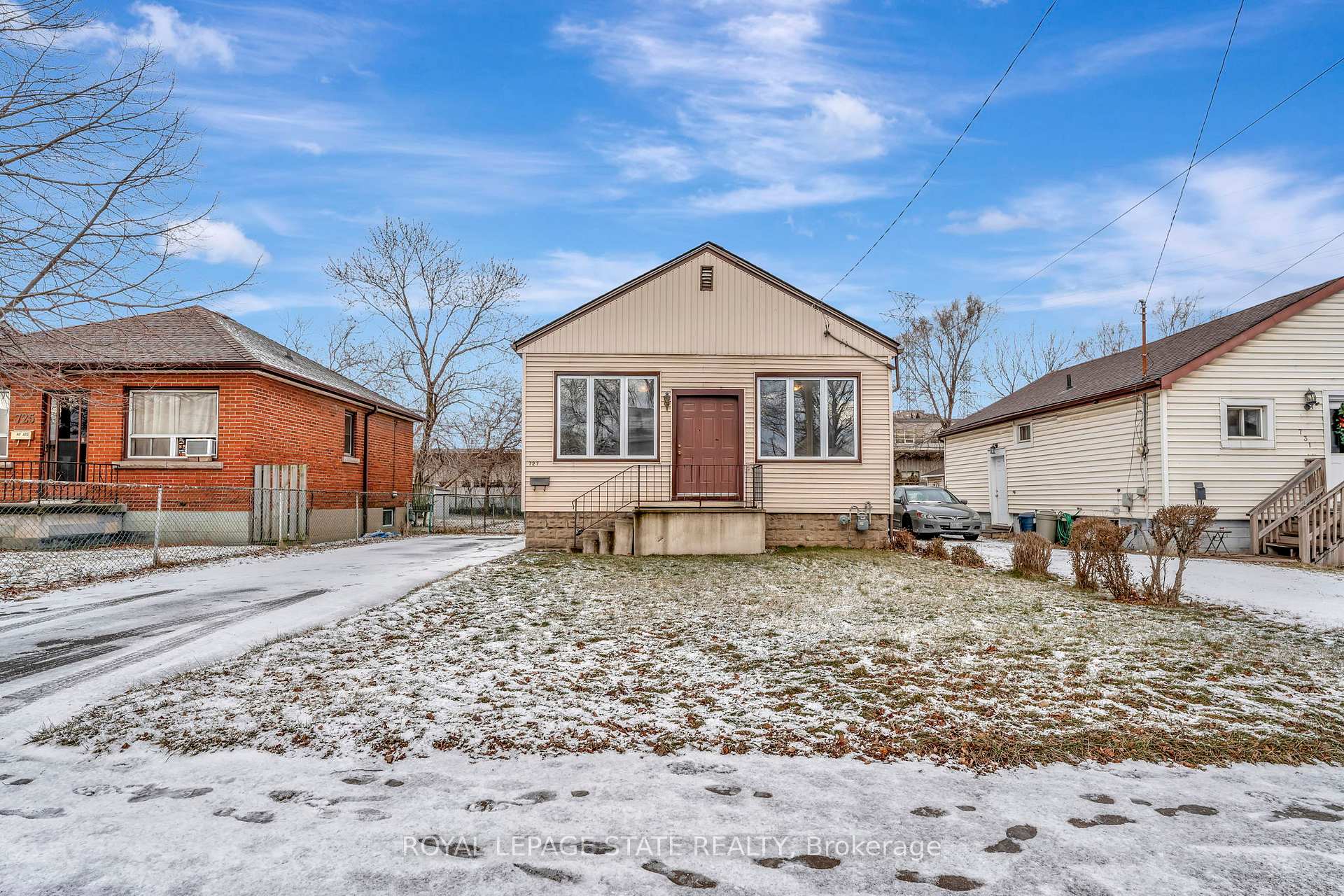 Photo 1 of 727 Brighton Avenue, Hamilton, Parkview — HOMEH