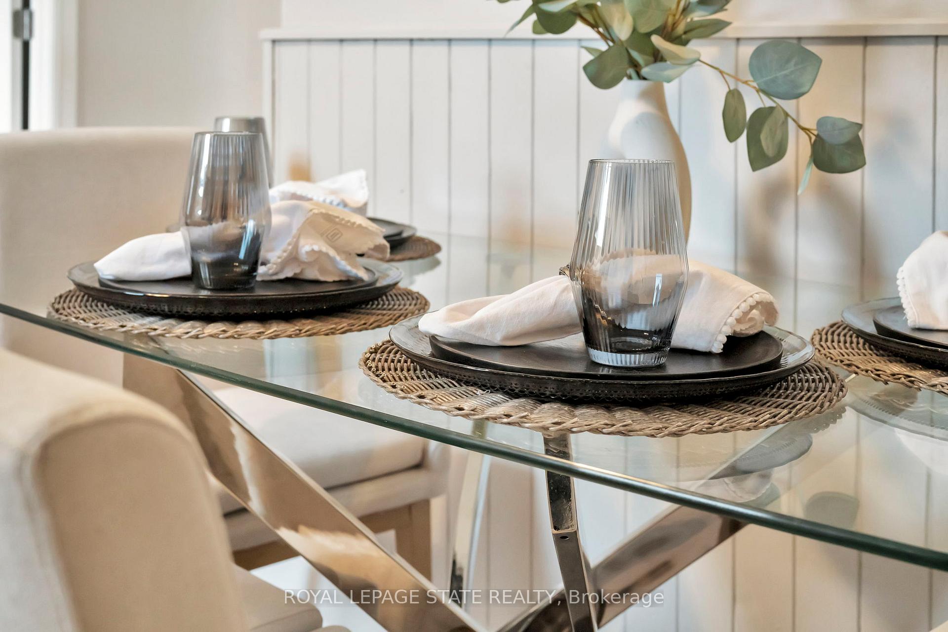 Photo 15 of 727 Brighton Avenue, Hamilton, Parkview — HOMEH
