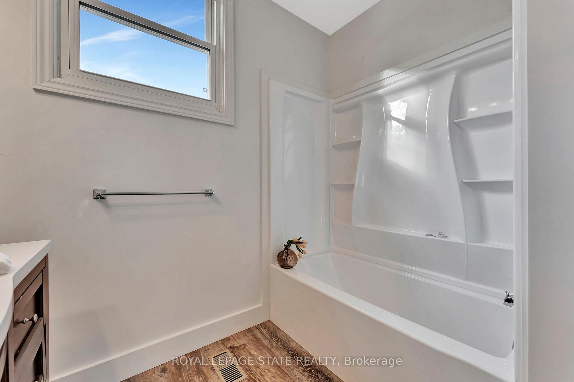 Photo 25 of 727 Brighton Avenue, Hamilton, Parkview — HOMEH
