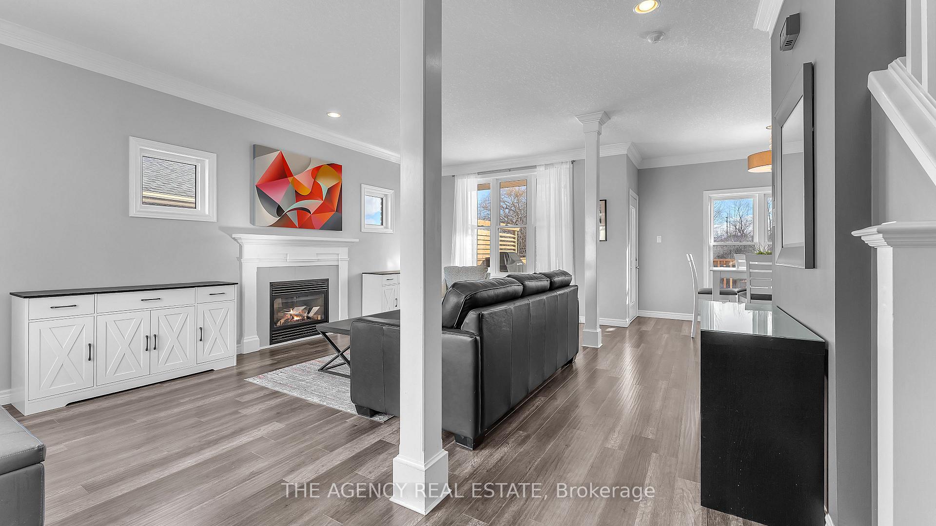 Photo 4 of 11 Meadowvale Drive, St. Thomas — HOMEH