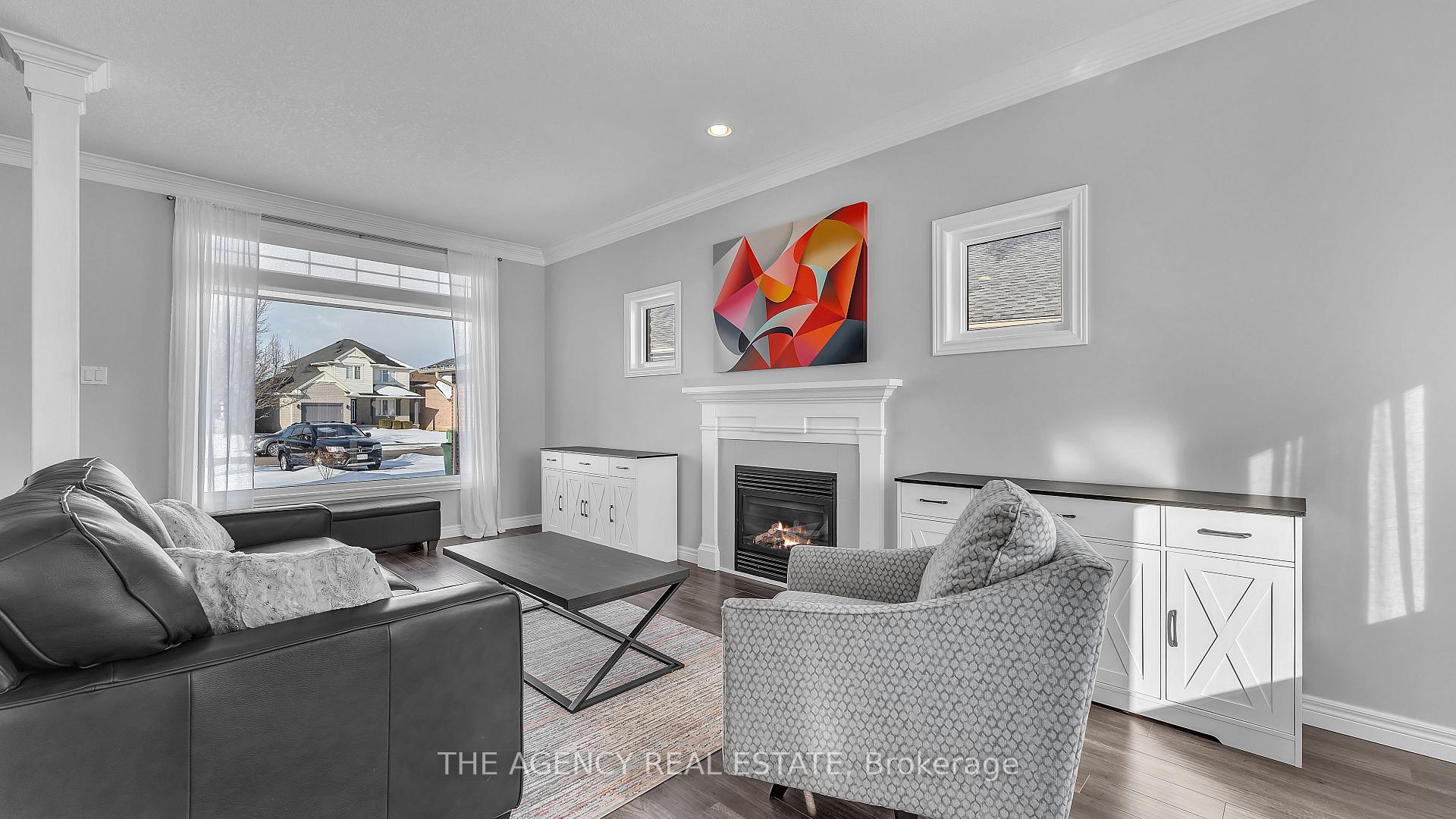 Photo 6 of 11 Meadowvale Drive, St. Thomas — HOMEH
