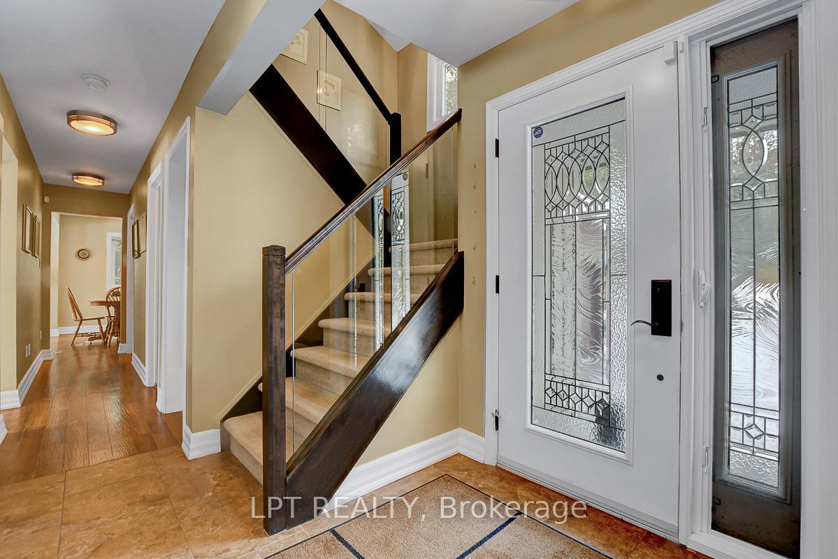 Photo 2 of 217 Deerwood Drive, Ottawa, Fitzroy Ward (South West) — HOMEH