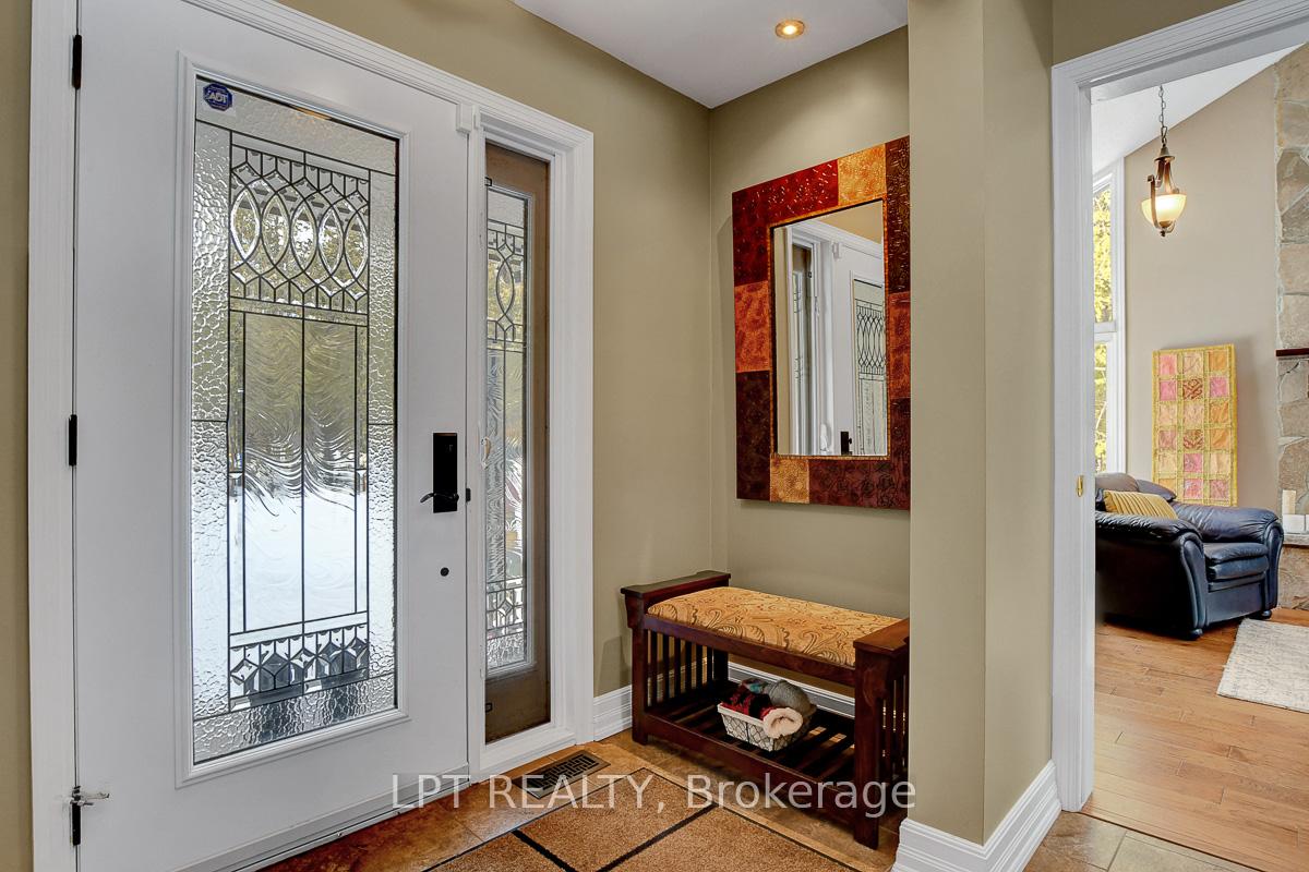 Photo 3 of 217 Deerwood Drive, Ottawa, Fitzroy Ward (South West) — HOMEH