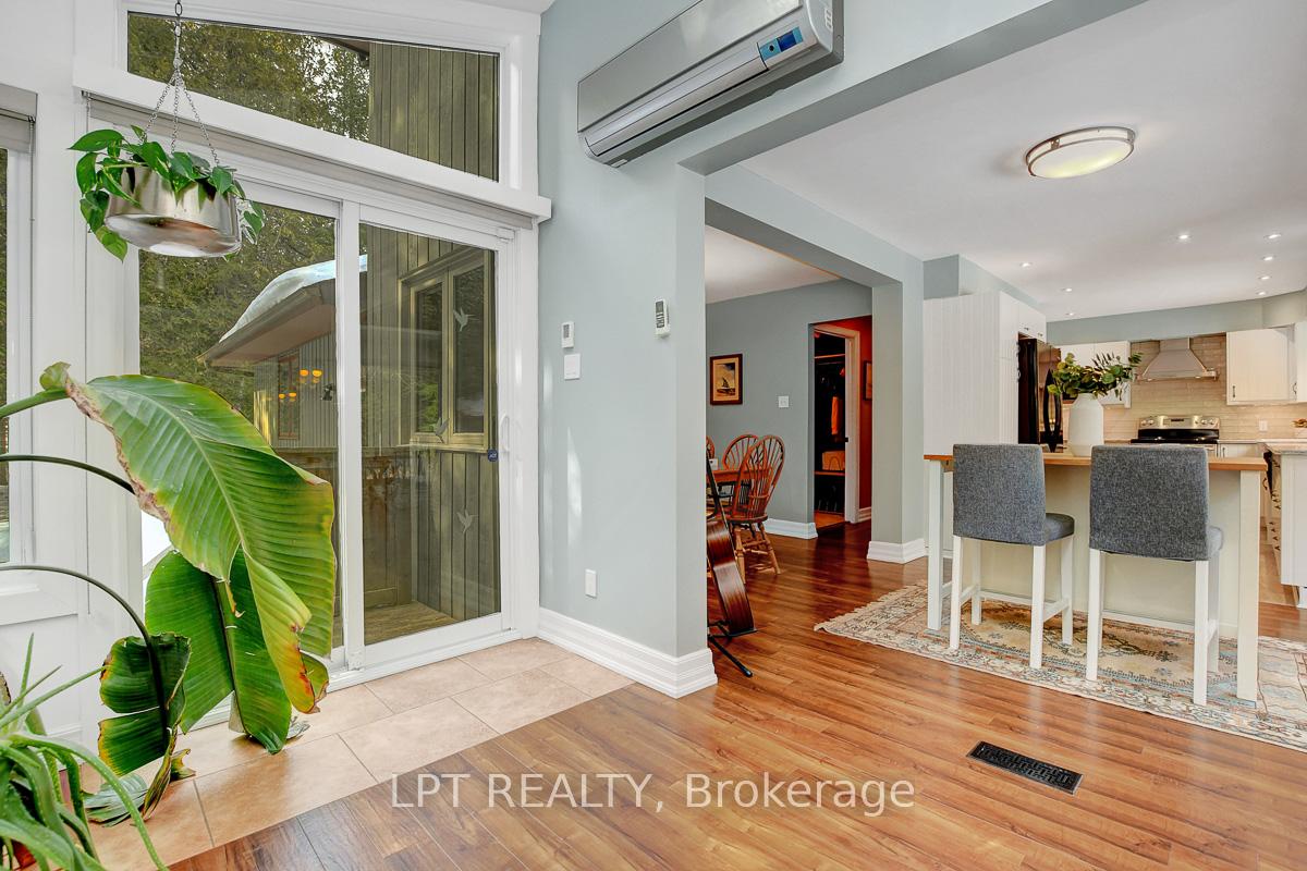 Photo 12 of 217 Deerwood Drive, Ottawa, Fitzroy Ward (South West) — HOMEH