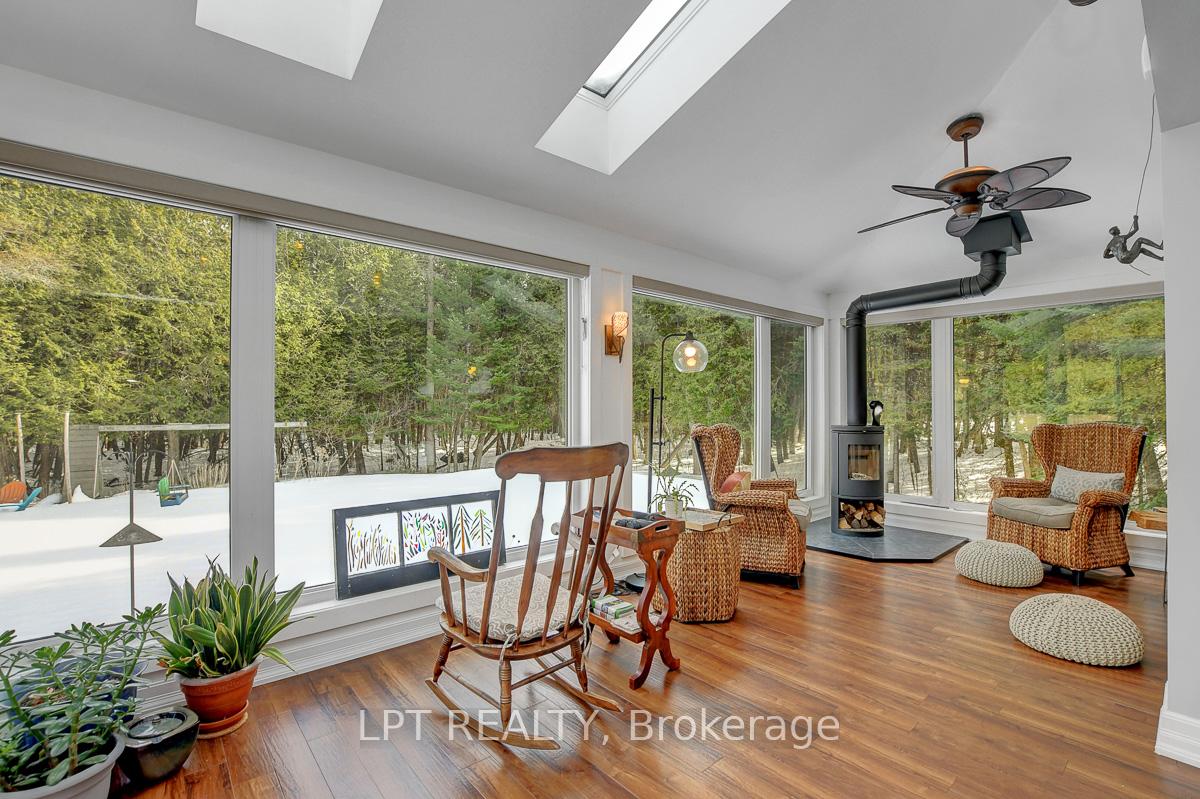 Photo 16 of 217 Deerwood Drive, Ottawa, Fitzroy Ward (South West) — HOMEH