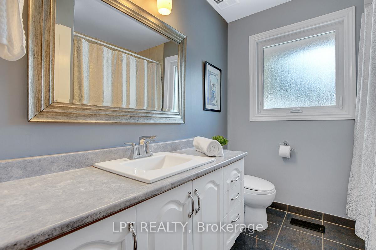 Photo 25 of 217 Deerwood Drive, Ottawa, Fitzroy Ward (South West) — HOMEH