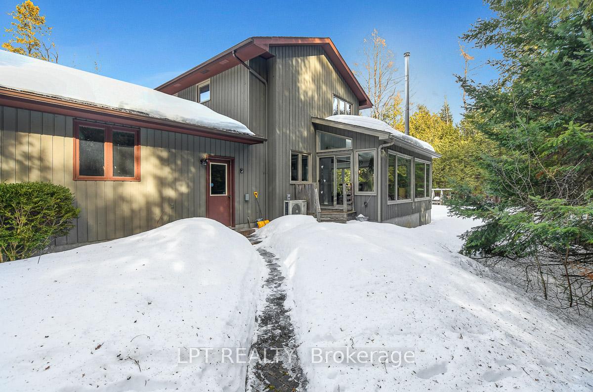 Photo 30 of 217 Deerwood Drive, Ottawa, Fitzroy Ward (South West) — HOMEH