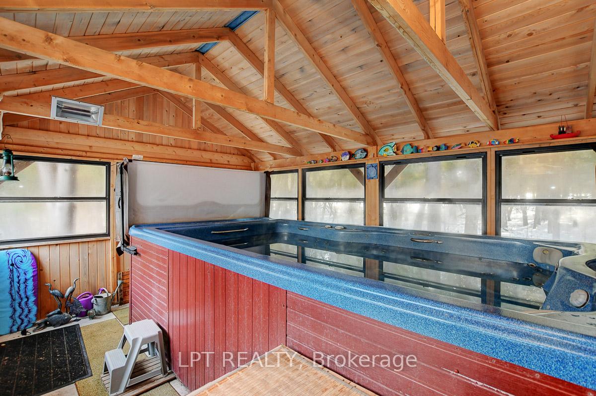 Photo 33 of 217 Deerwood Drive, Ottawa, Fitzroy Ward (South West) — HOMEH