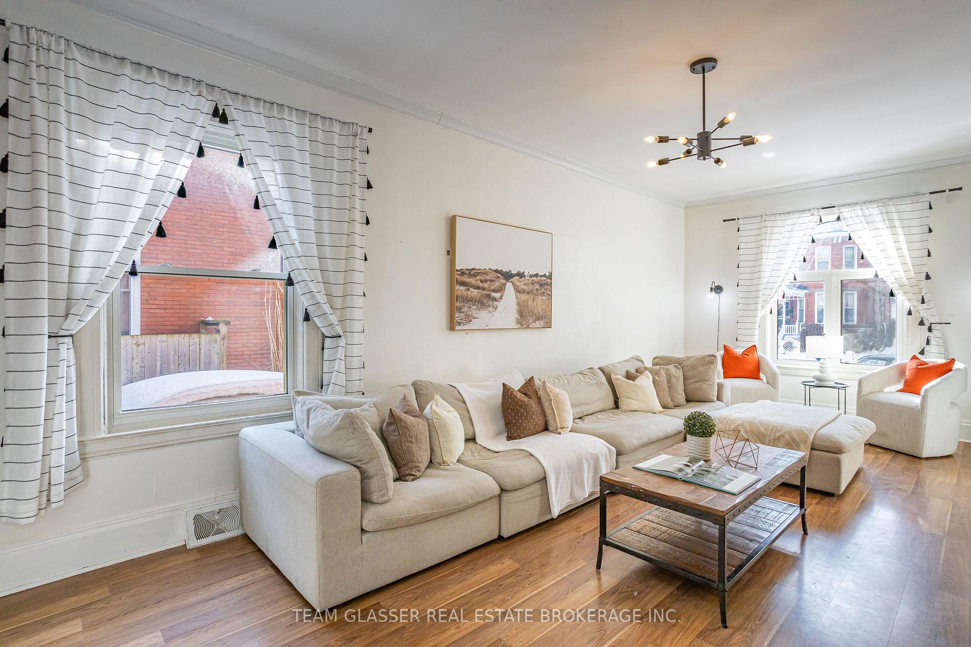Photo 12 of 71 Southwick Street, St. Thomas — HOMEH