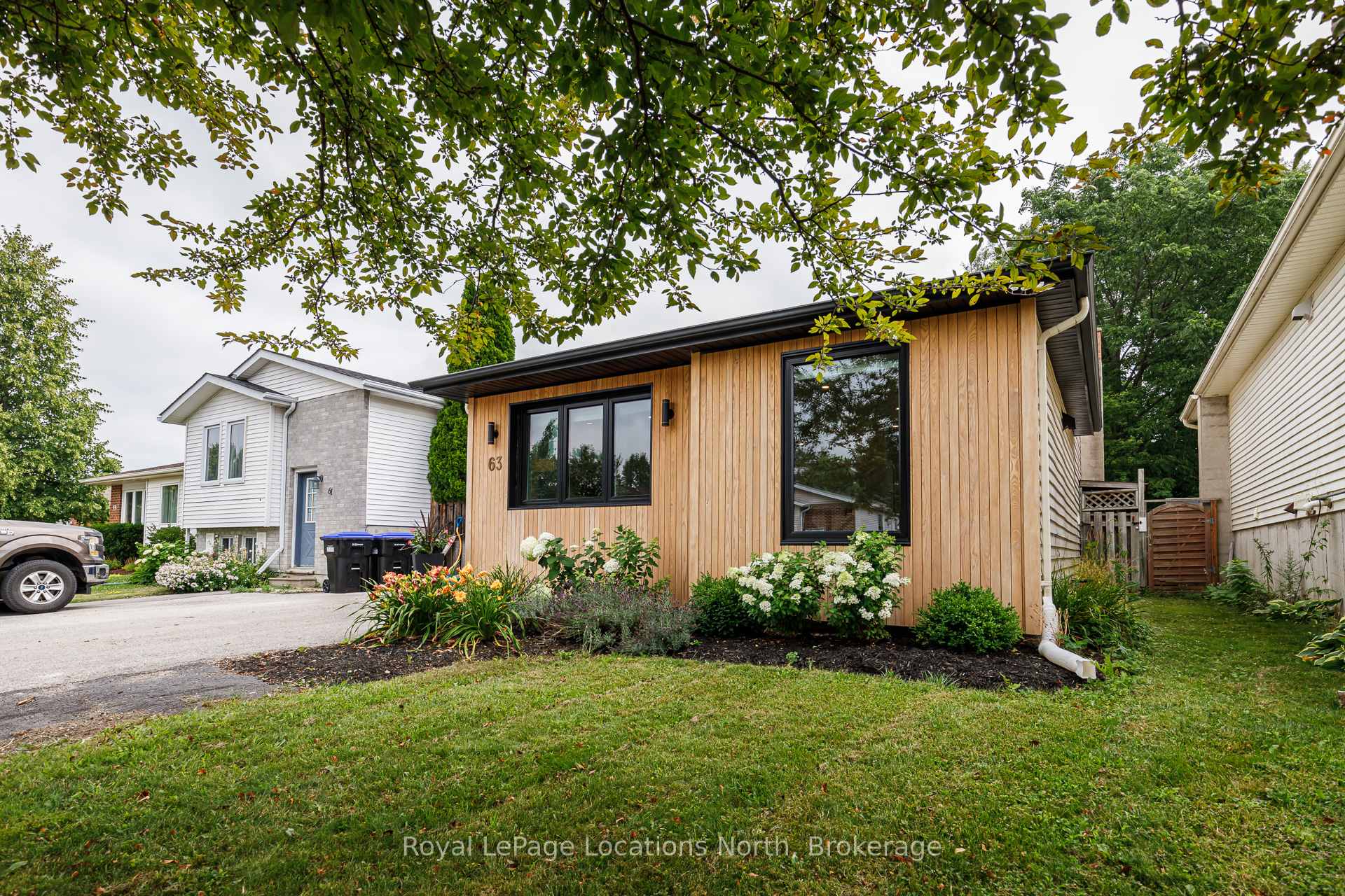 Photo 4 of 63 Telfer Road, Collingwood — HOMEH