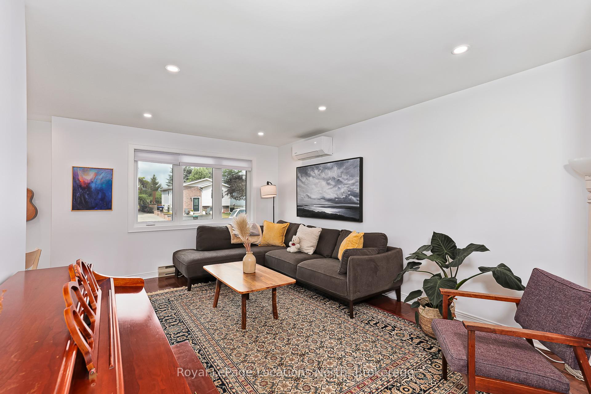 Photo 6 of 63 Telfer Road, Collingwood — HOMEH