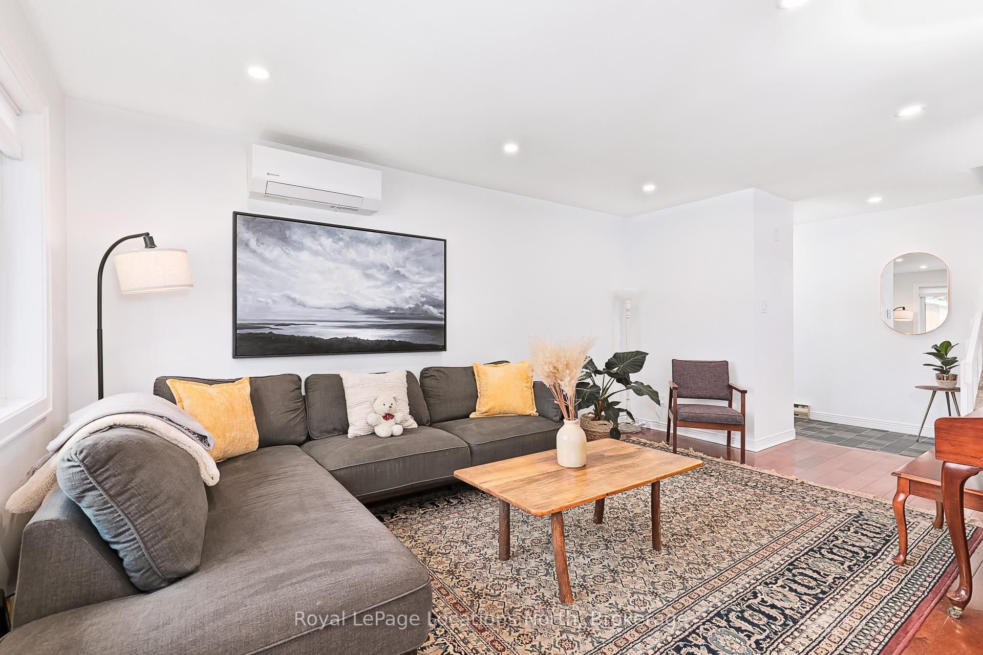 Photo 9 of 63 Telfer Road, Collingwood — HOMEH