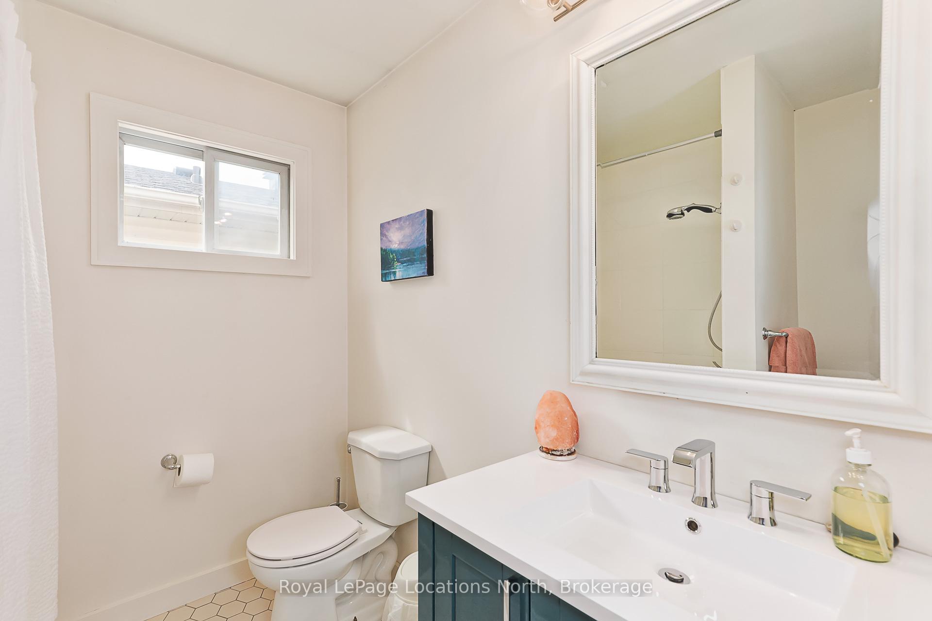 Photo 21 of 63 Telfer Road, Collingwood — HOMEH