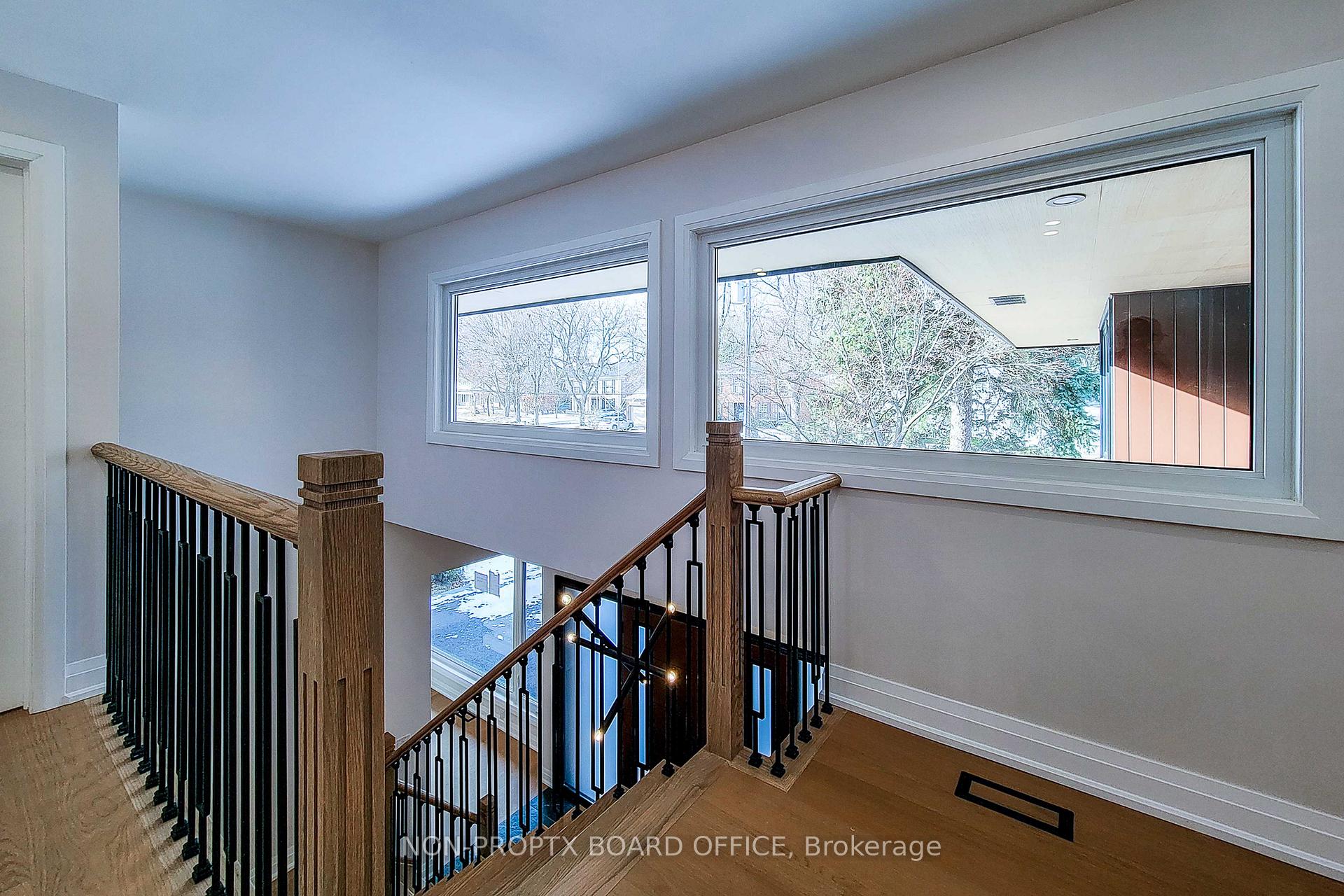 Photo 9 of 72 Auchmar Road, Hamilton, Mohawk — HOMEH