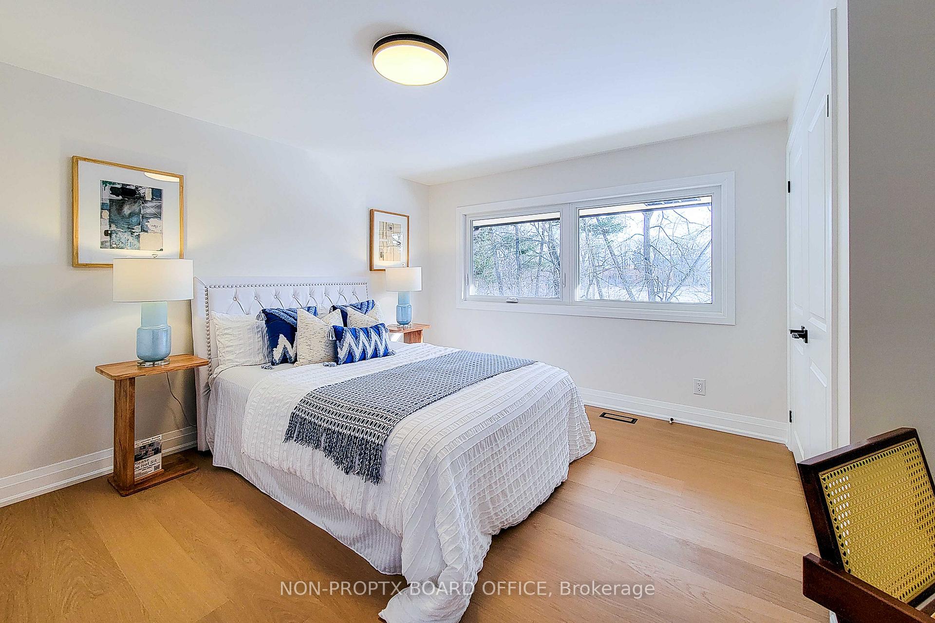 Photo 11 of 72 Auchmar Road, Hamilton, Mohawk — HOMEH