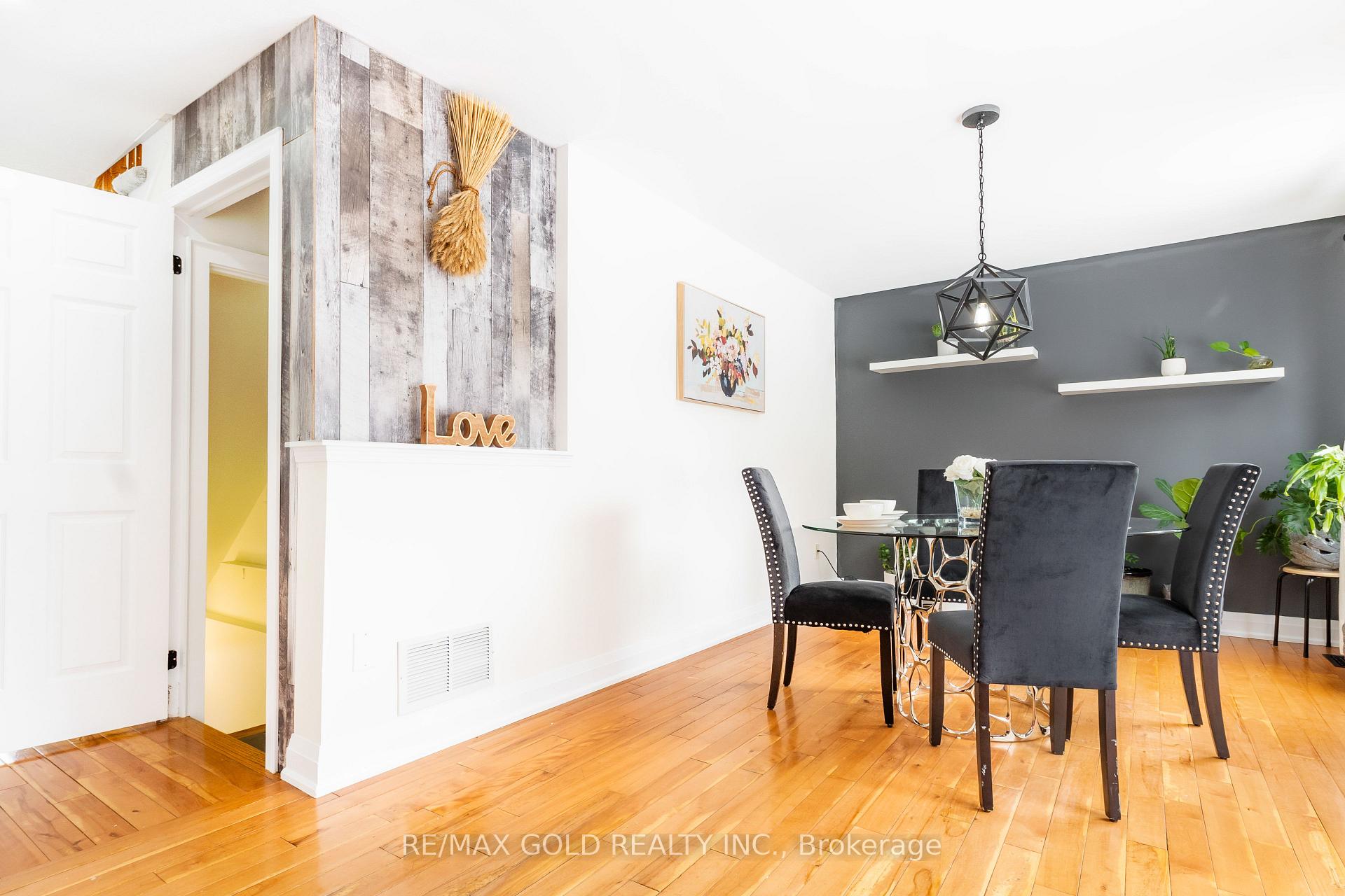 Photo 15 of 145 Powell Drive, Hamilton, Binbrook — HOMEH