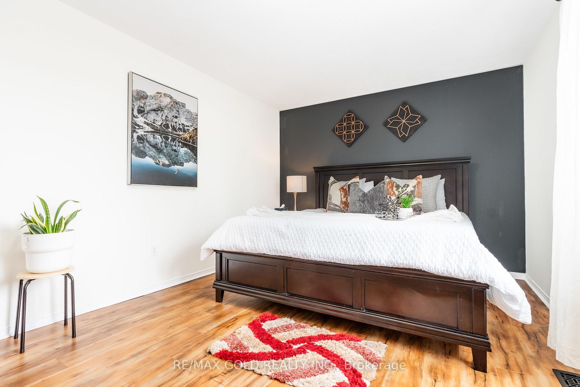 Photo 17 of 145 Powell Drive, Hamilton, Binbrook — HOMEH