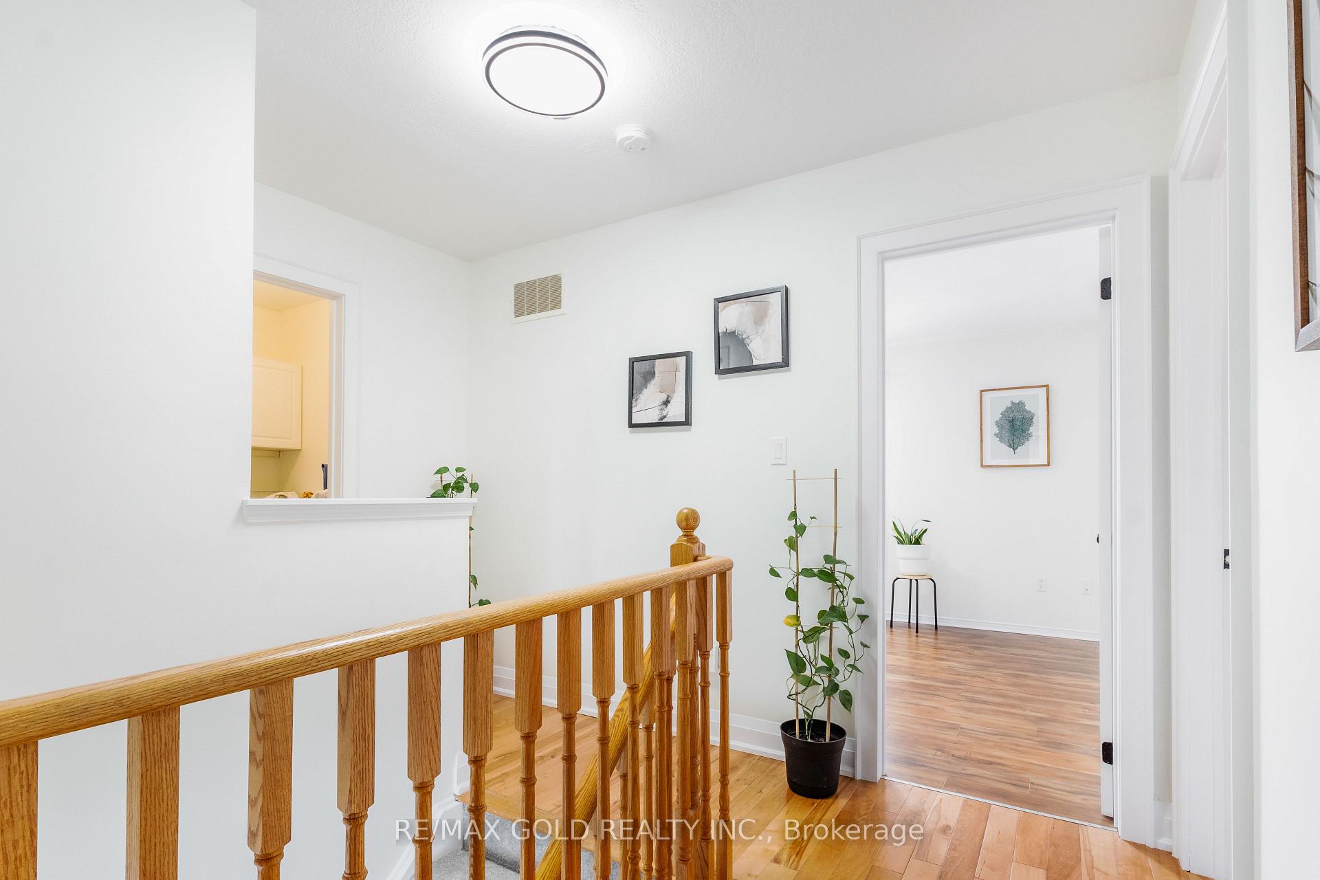 Photo 21 of 145 Powell Drive, Hamilton, Binbrook — HOMEH