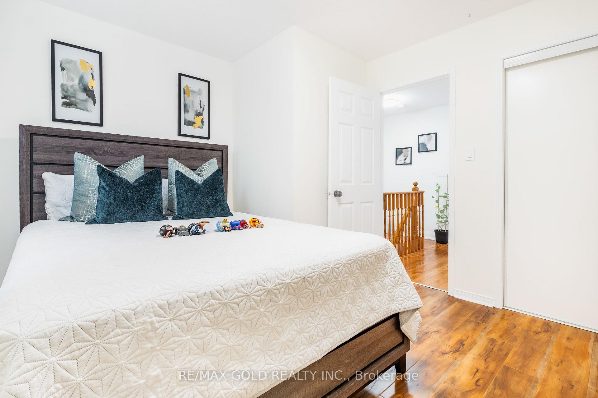 Photo 23 of 145 Powell Drive, Hamilton, Binbrook — HOMEH