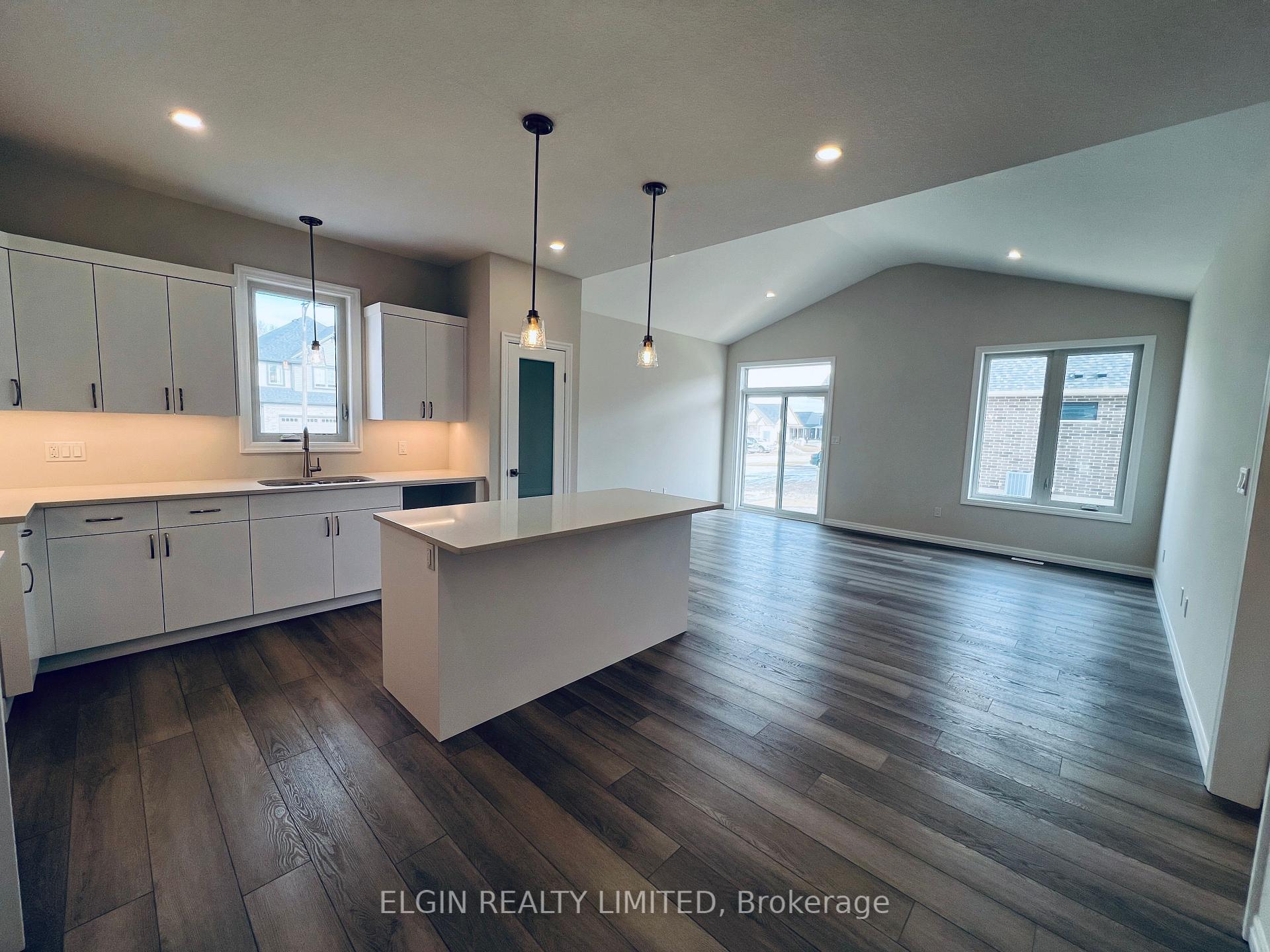 Photo 9 of 46 Dunning Way, St. Thomas — HOMEH
