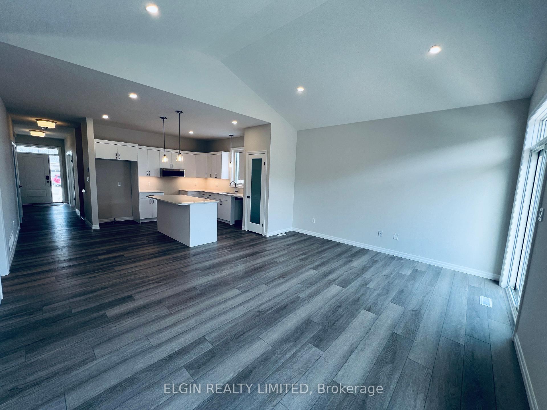 Photo 15 of 46 Dunning Way, St. Thomas — HOMEH